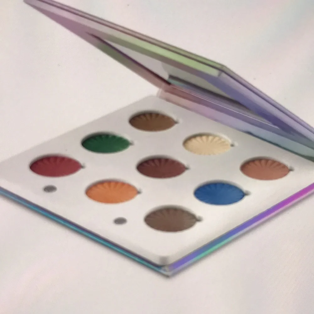 Ofra Glitch 2000 eyeshadow palette NWT NEW 🌷